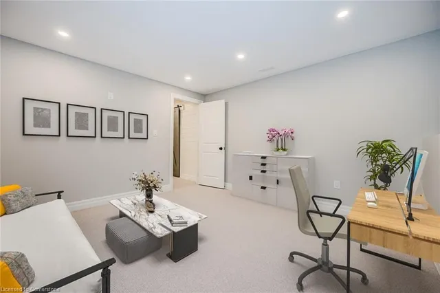 Additional image 37 of 6490 Panton St