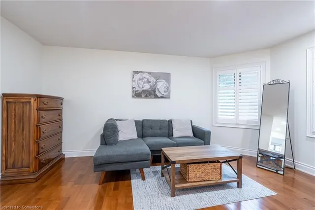 Additional image 26 of 12 Cowper Crt