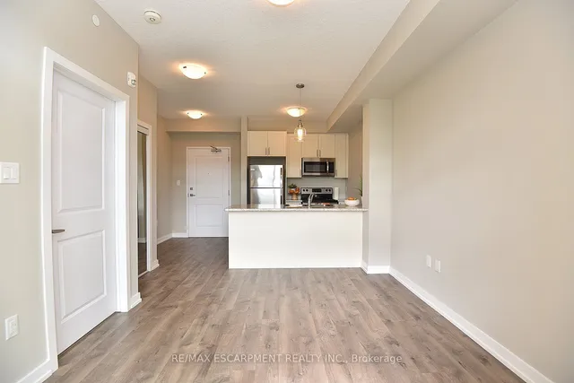 Additional image 6 of 101 Shoreview Pl Unit 214