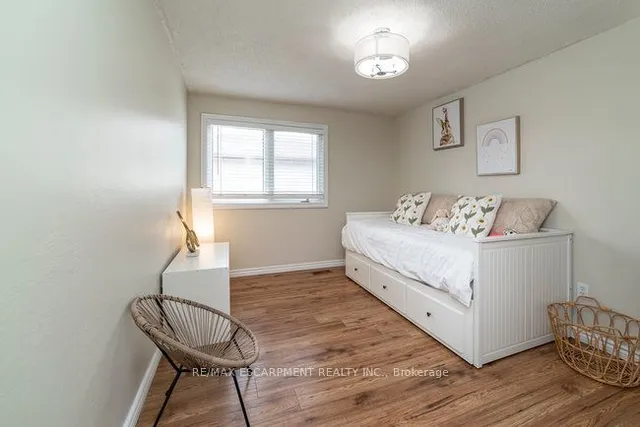 Additional image 16 of 9 Bing Cres