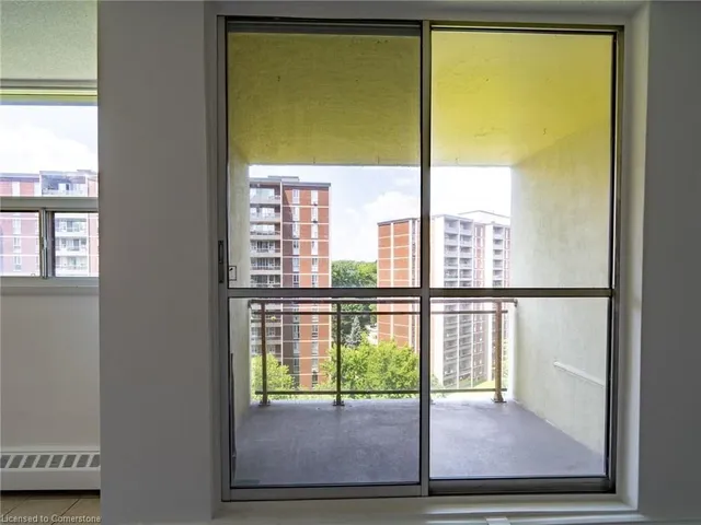 Additional image 36 of 1950 Main St Unit 701