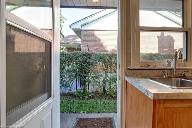 Additional image 11 of 167 West 18th St