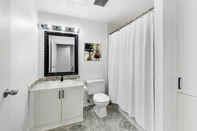 Additional image 9 of 90 Sherbourne St Unit 103