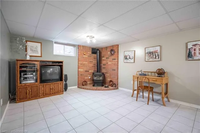 Additional image 32 of 10 Salmond Crt