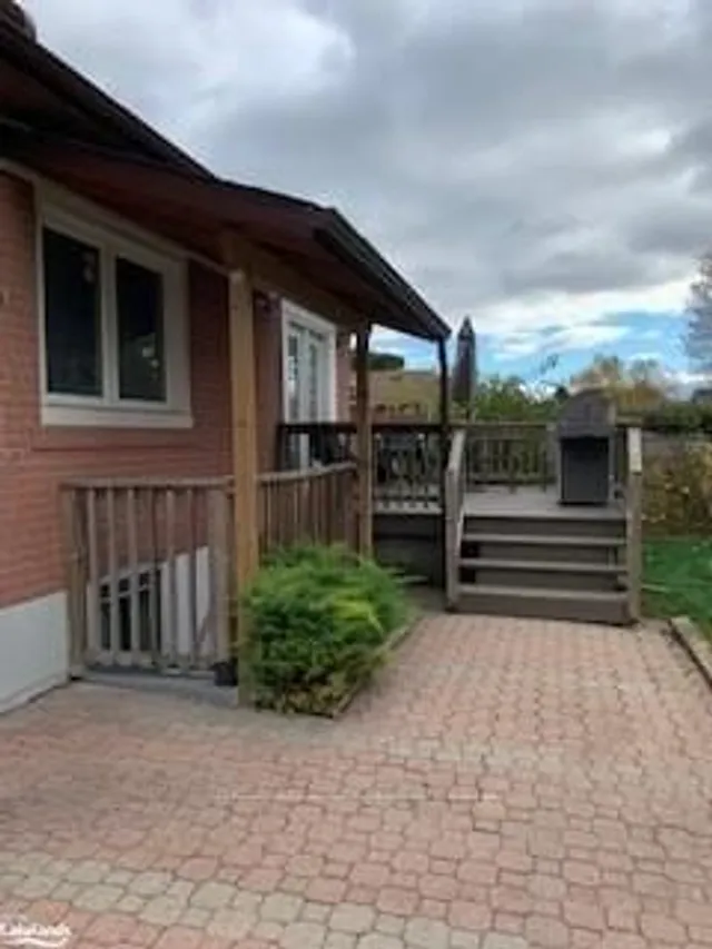 Additional image 6 of 96 KITCHENER Rd