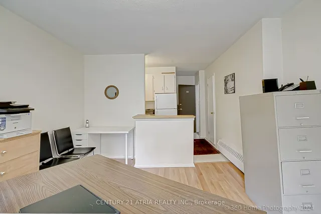 Additional image 16 of 62 Brock Ave