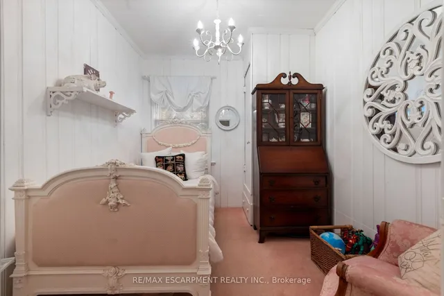 Additional image 37 of 53 Lovers Lane