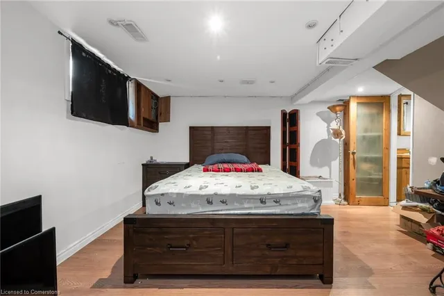 Additional image 18 of 552 Quebec St