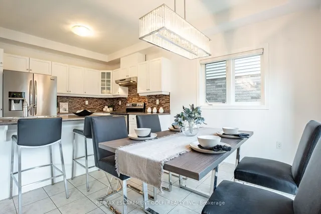 Additional image 11 of 71 Chamomile Dr