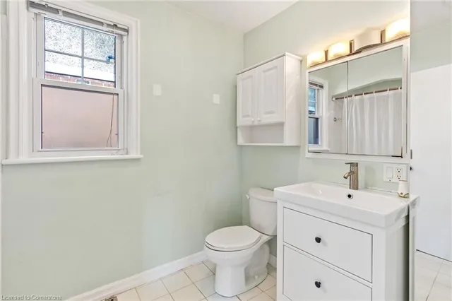 Additional image 18 of 136 Brantdale Ave