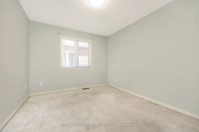 Additional image 29 of 592 Lott Cres