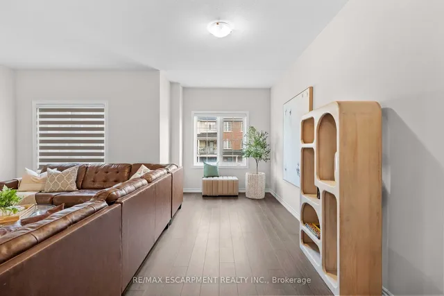 Additional image 12 of 7 Savage Dr