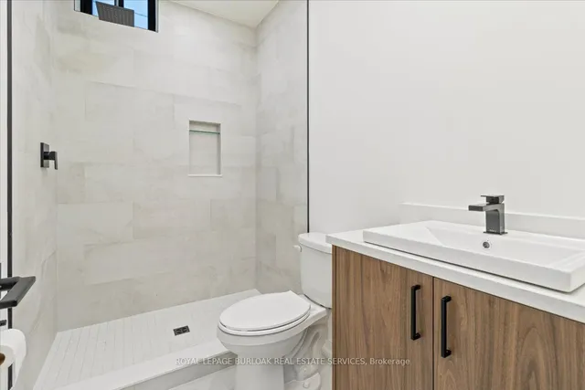 Additional image 35 of 253 Federal St