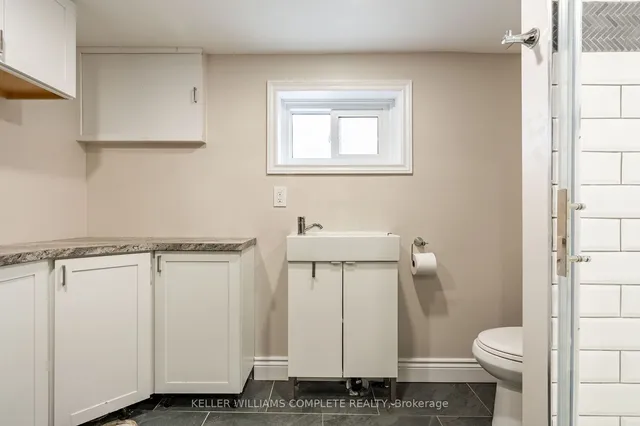 Additional image 29 of 207 East 33rd St