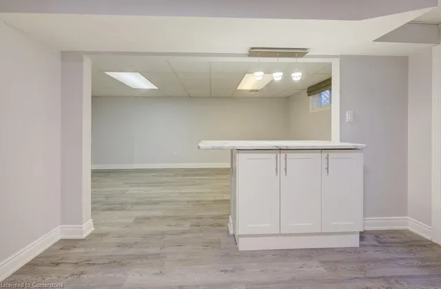 Additional image 30 of 582 Chamberlain Rd