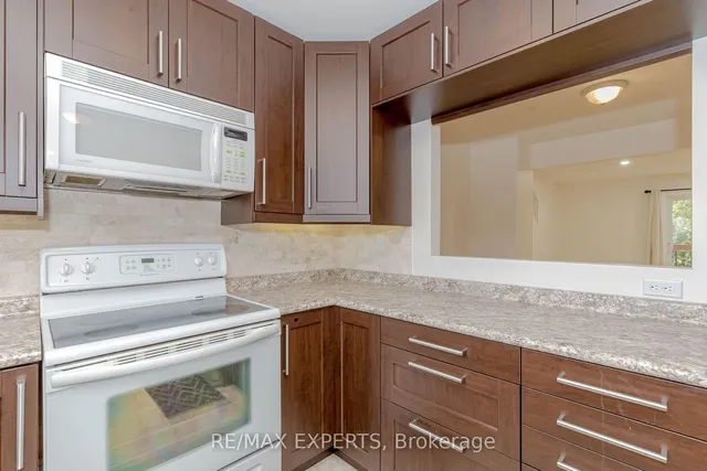 Additional image 18 of 34 Bow Valley Dr Unit 9