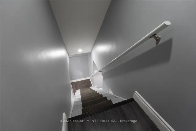 Additional image 23 of 36 Sumach St