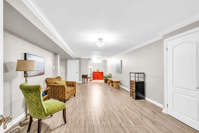 Additional image 27 of 515 North Service Rd Unit 23