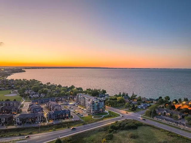 Additional image 37 of 600 North Service Rd Unit 508