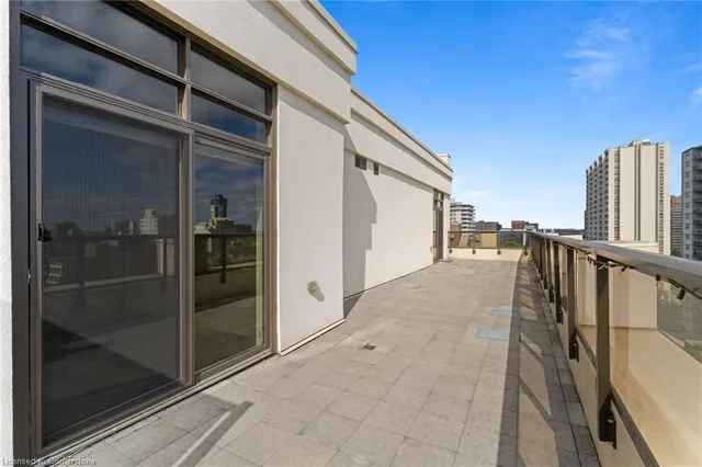 Additional image 16 of 81 Robinson Street Unit Penthouse 1106