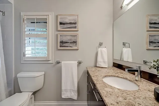 Additional image 29 of 2129 WINDING Way