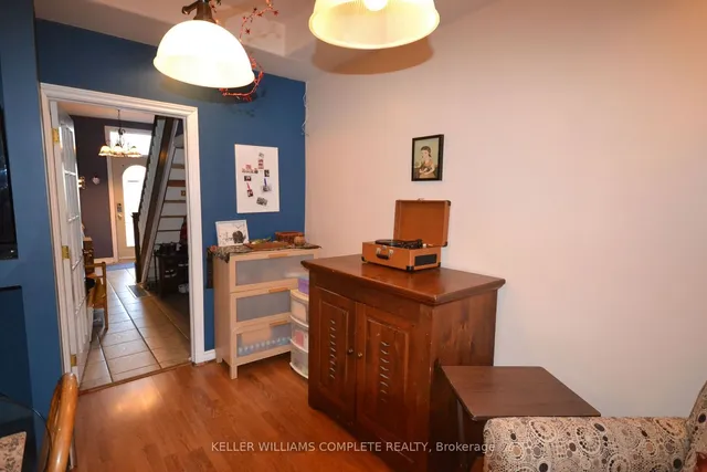 Additional image 8 of 25 Chatham St