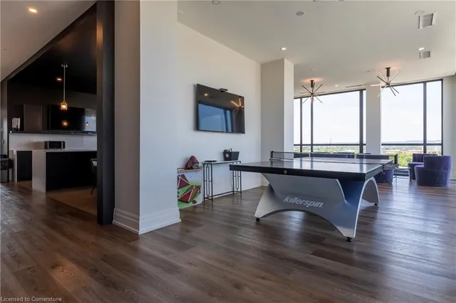 Additional image 44 of 101 Locke St Unit 504