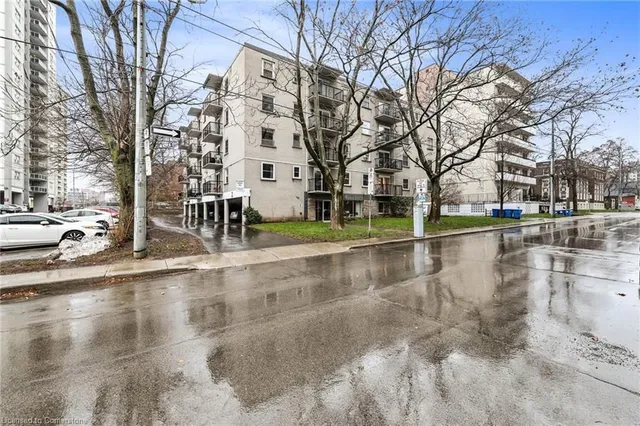 Additional image 2 of 40 Robinson St Unit 407