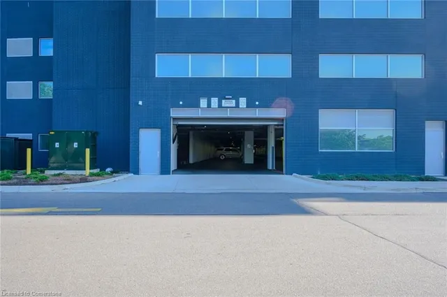 Additional image 49 of 2087 Fairview St Unit 1805