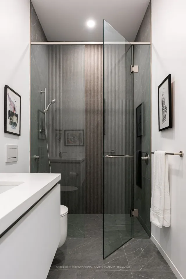 Additional image 32 of 66 Weirs Lane