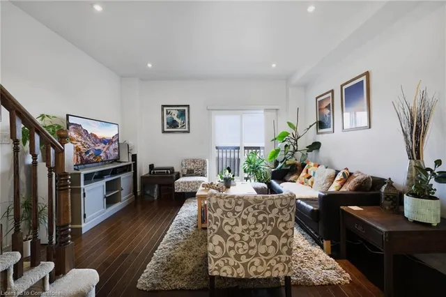 Additional image 7 of 27 Edenrock Dr