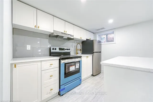 Additional image 26 of 316 Houghton Ave