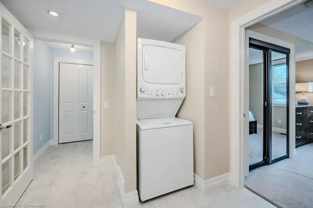 Additional image 25 of 2 Chedoke Ave