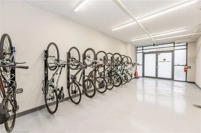 Additional image 11 of 101 Shoreview Pl