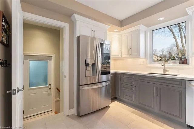 Additional image 15 of 243 Crestwood St