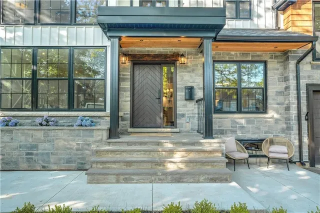 Additional image 2 of 939 TEAL Dr