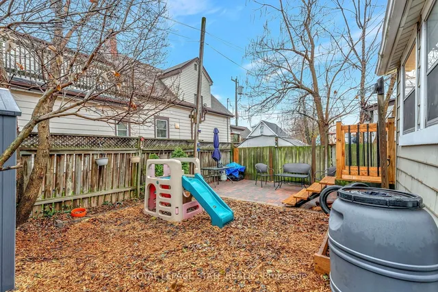 Additional image 24 of 62 Houghton Ave