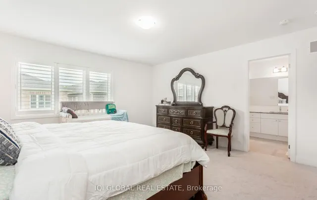 Additional image 18 of 1736 Thames Circ