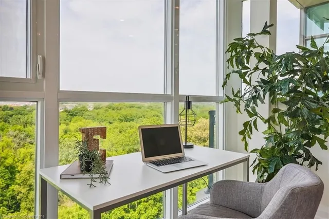 Additional image 25 of 2750 King St Unit 806