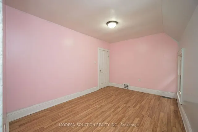 Additional image 5 of 204 Sherman Ave