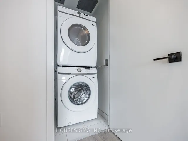 Additional image 21 of 36 Zorra St Unit 1808