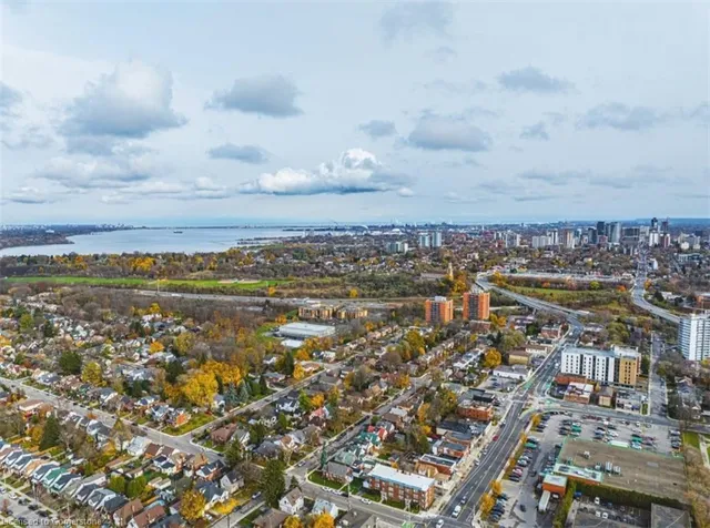 Additional image 36 of 1 South Oval