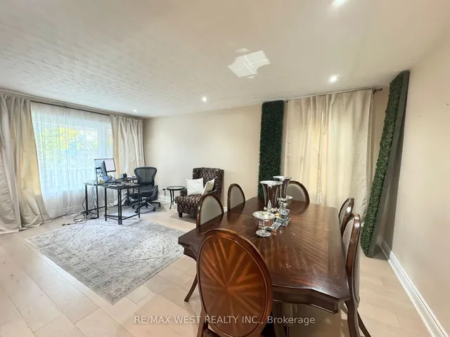 Additional image 13 of 105 Kings Forest Dr