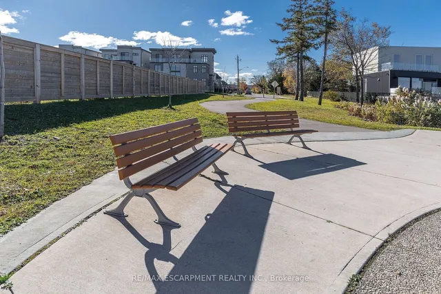 Additional image 39 of 528 Jones Rd