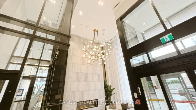 Additional image 19 of 2020 Bathurst St Unit 526