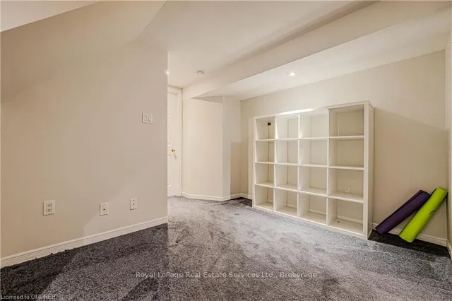 Additional image 32 of 2105 BERWICK Dr Unit 7