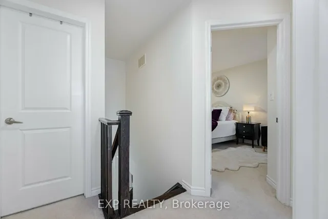 Additional image 22 of 106 Lemieux Crt