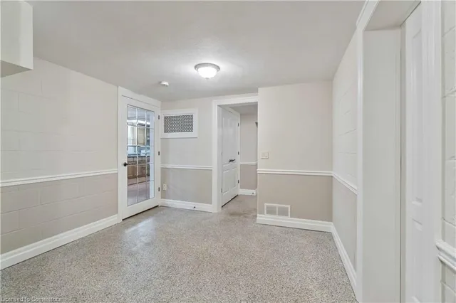 Additional image 33 of 80 Margaret Ave