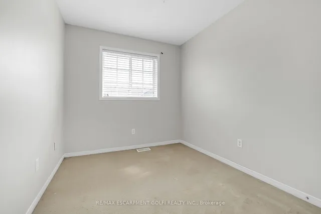 Additional image 27 of 151 Green Rd Unit 12