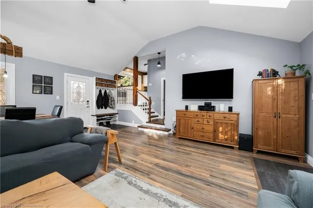 Additional image 12 of 2118 Governors Rd